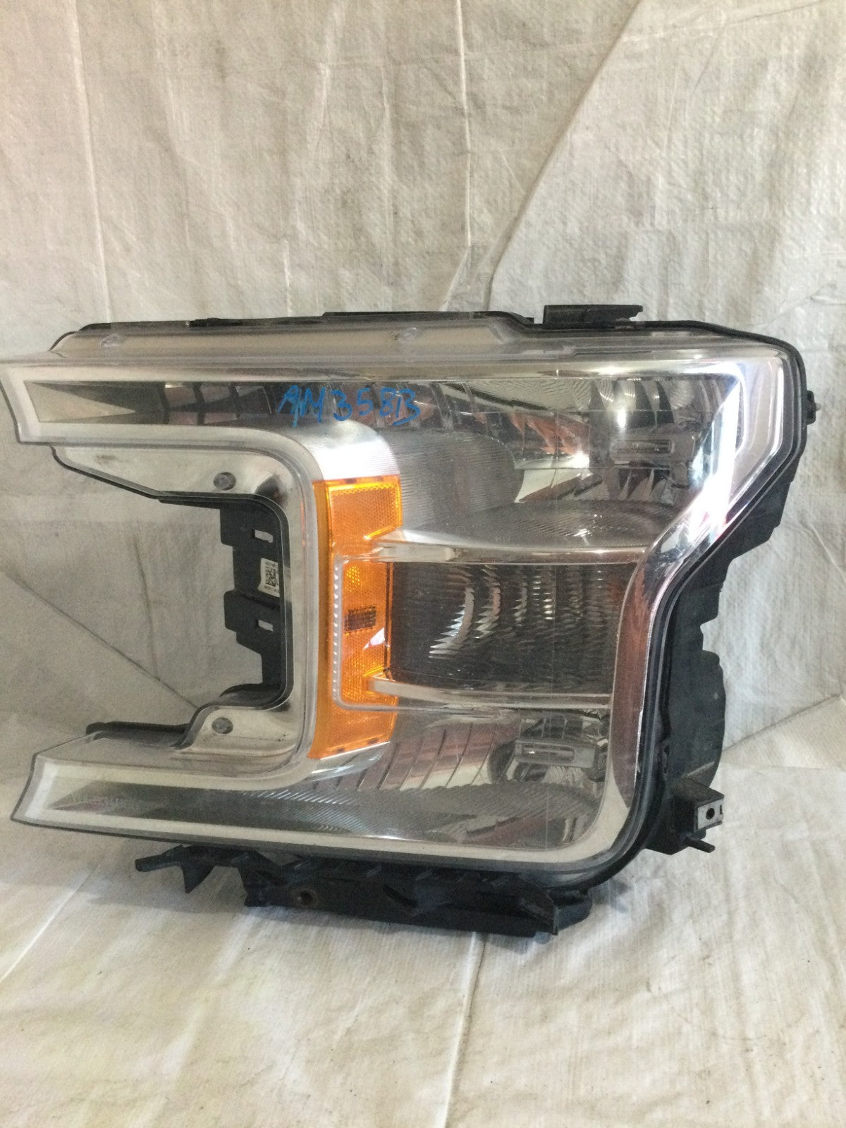 2018 Ford F150 F-150 Left Halogen Headlight Headlamp OEM JL34-13006-AH