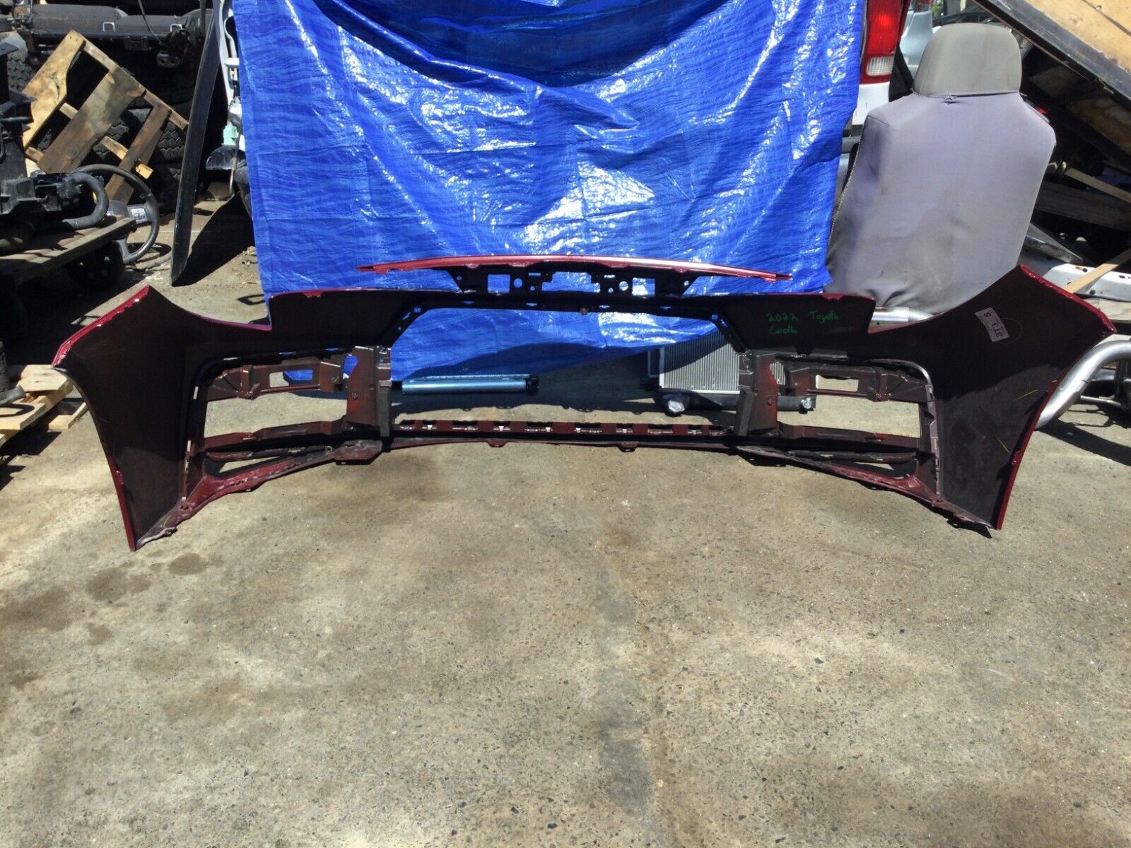 2019 2020 2021 2022 Toyota Corolla Hatchback Front Bumper Cover OEM