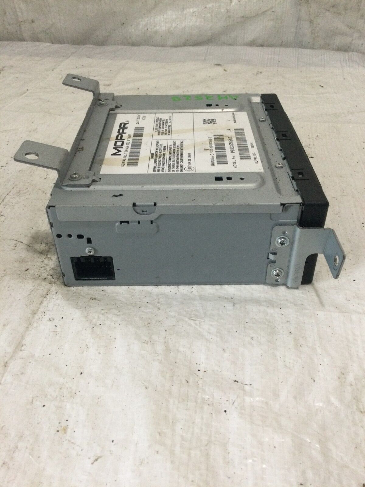 2019 Dodge Ram 1500 Pickup Radio CD Player 68335565AB OEM