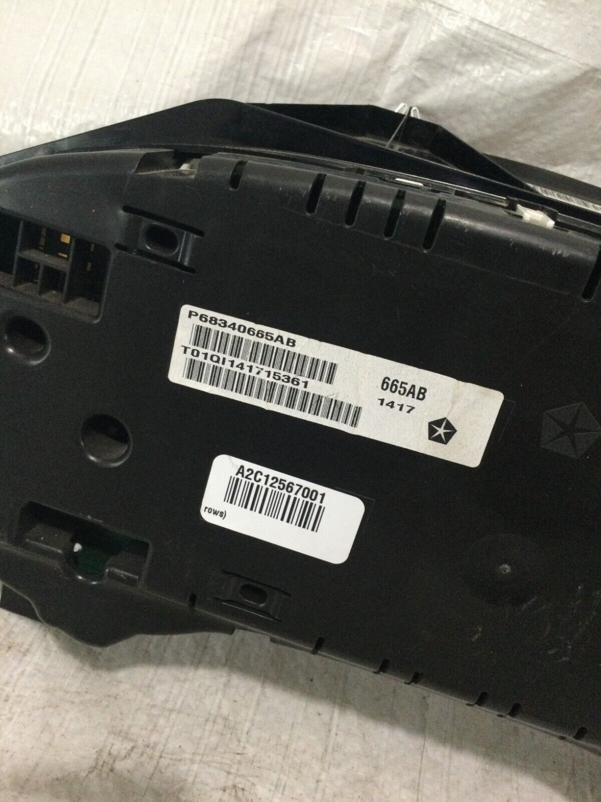 2017 Dodge Ram 1500 Speedometer Gauges Instrument Cluster KPH 68340655AB OEM