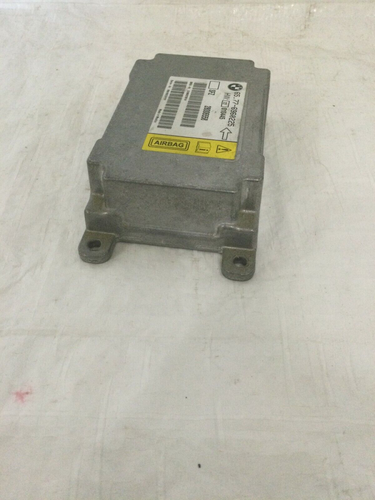 2006 BMW 750Li Sedan Crash Impact Sensor Module OEM 6960225 