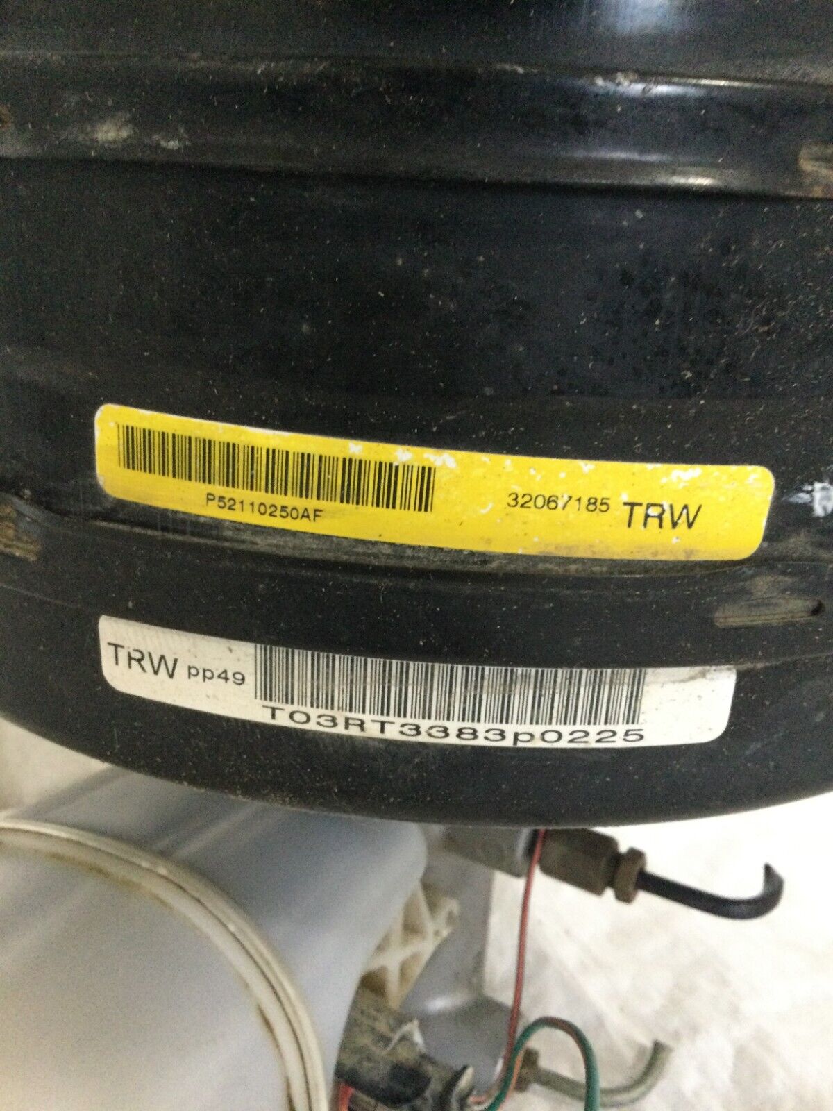 2004 Dodge Ram 1500 Power Brake Booster W/ Reservoir OEM 52110250AF 5.7L