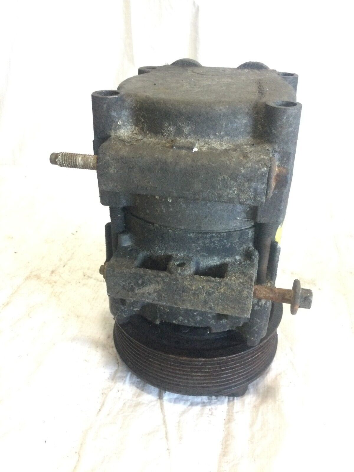 2001 Ford F-150 F150 A/C Compressor OEM