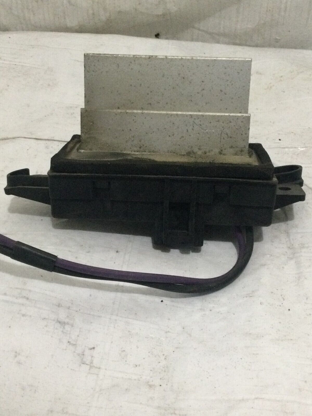 2005 Chevrolet Silverado 1500 Blower Motor Resistor 52416100 OEM