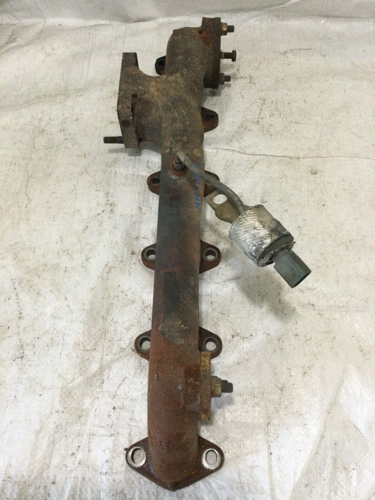 20014 Dodge Ram 3500   Turbo Diesel Exhaust Manifold OEM