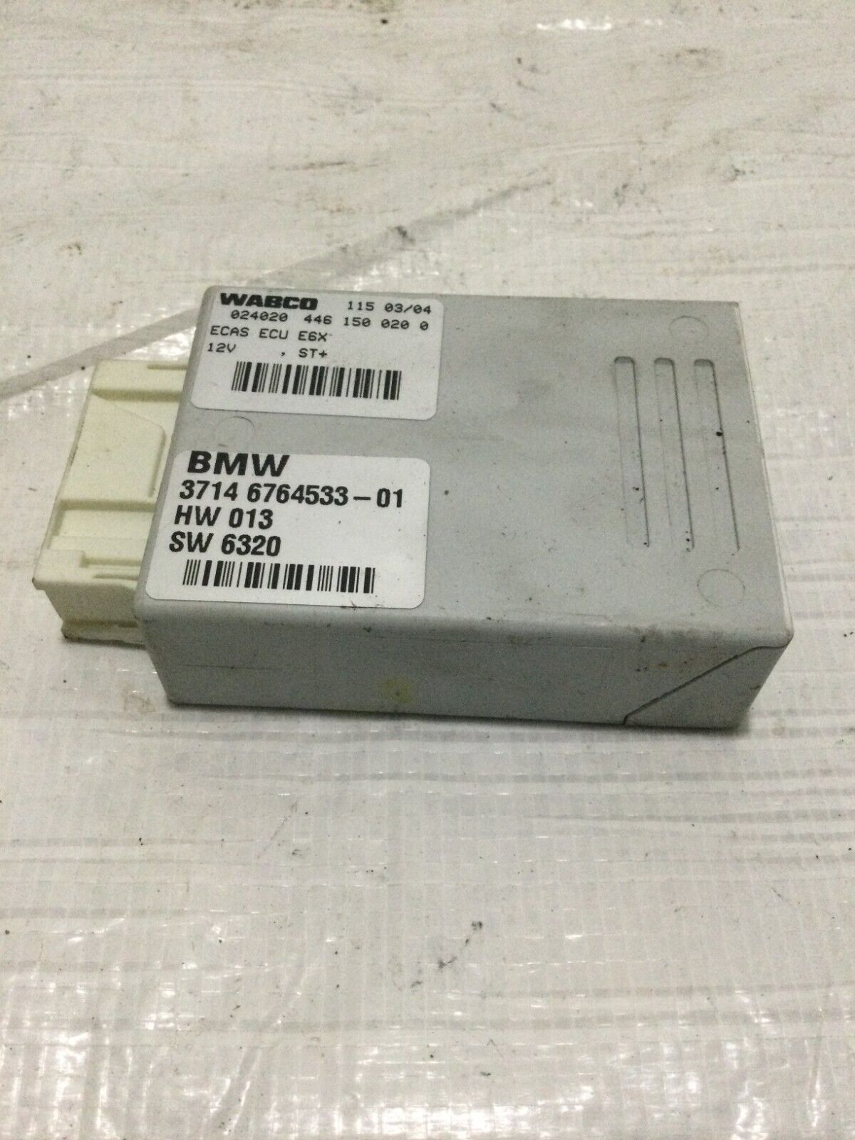 2004 BMW 7-Series Air Suspension  Pump Control  Module  OEM
