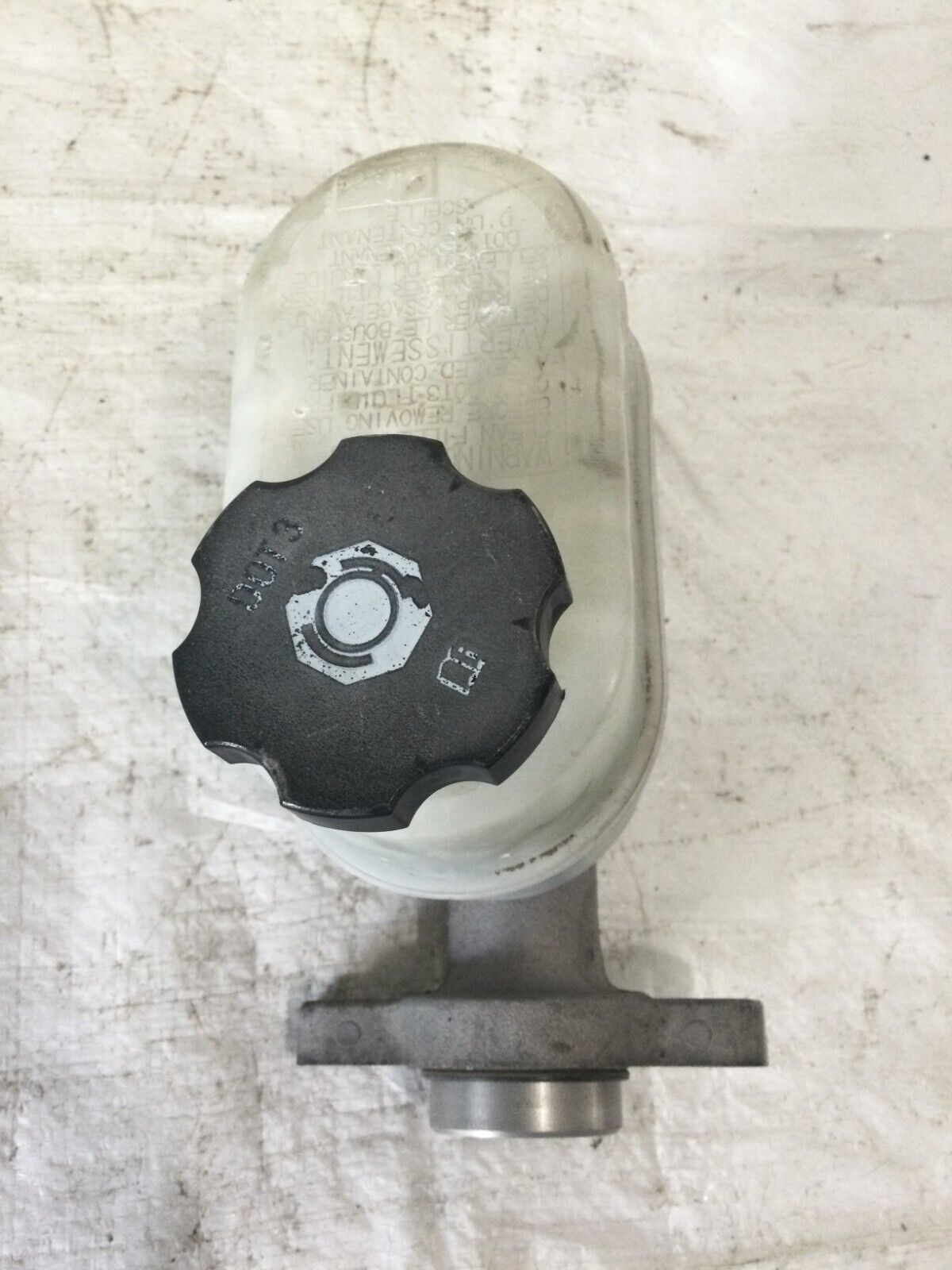 2007 Cadillac Escalade ESV Master Brake cylinder W/ Reservoir OEM