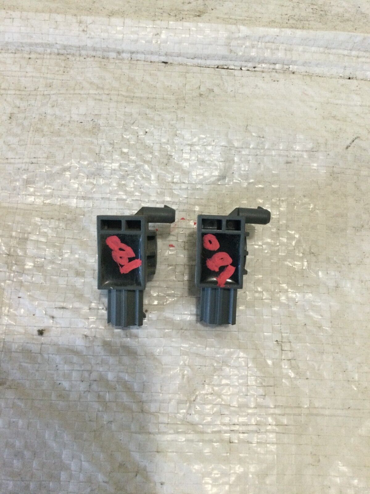 2016-2018 Kia Sorento Crash Impact Sensor Set OF 2 OEM