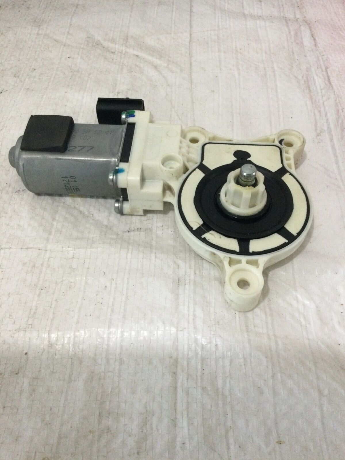 2017 RAM 1500 Rear Right  Door  Power Window Motor OEM