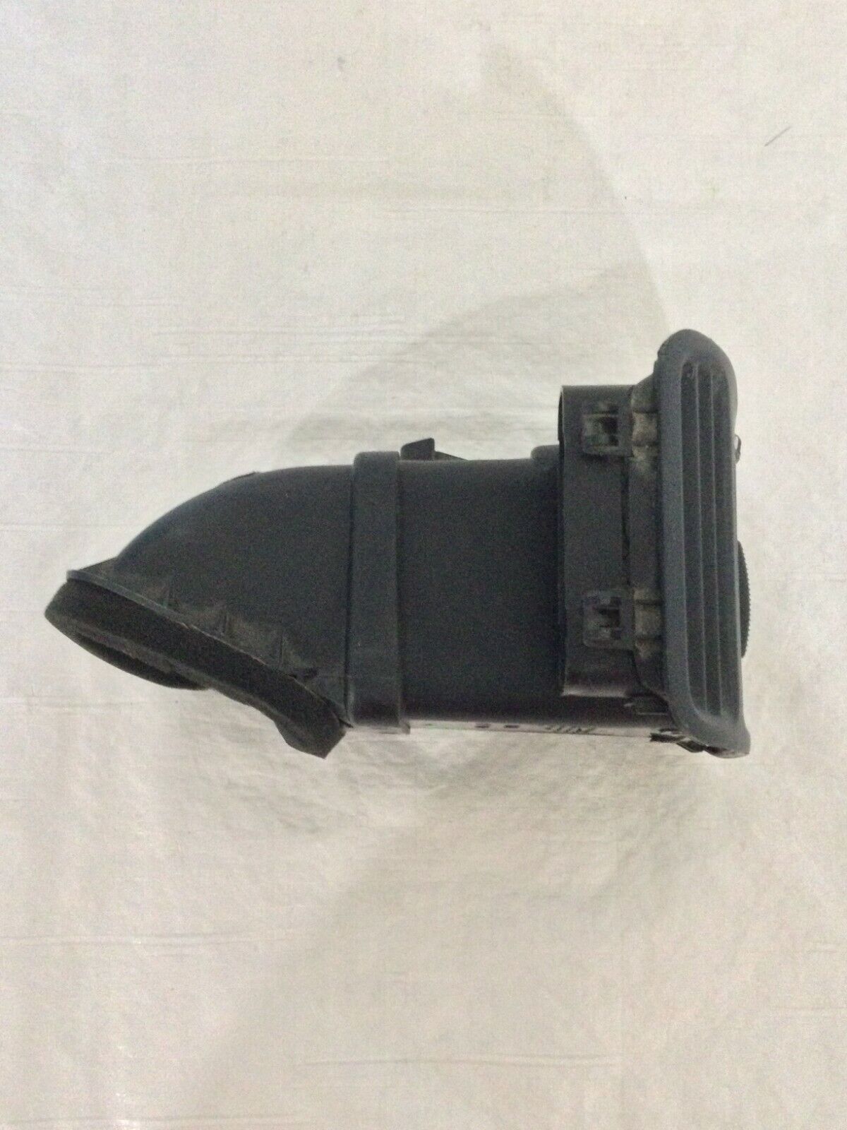 2002-2005 Honda CR-V CRV Dash Air Vent Right Passenger Side Duct OEM RH