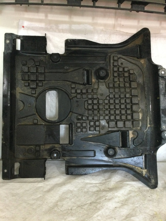 2014 Mercedes Benz GL350 3.0L Engine Undertray Splash Guard Cover OEM