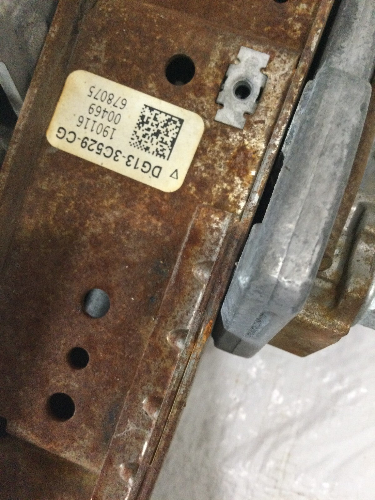 2019 Ford Taurus Steering Column Assembly OEM DG13-3C529-CG