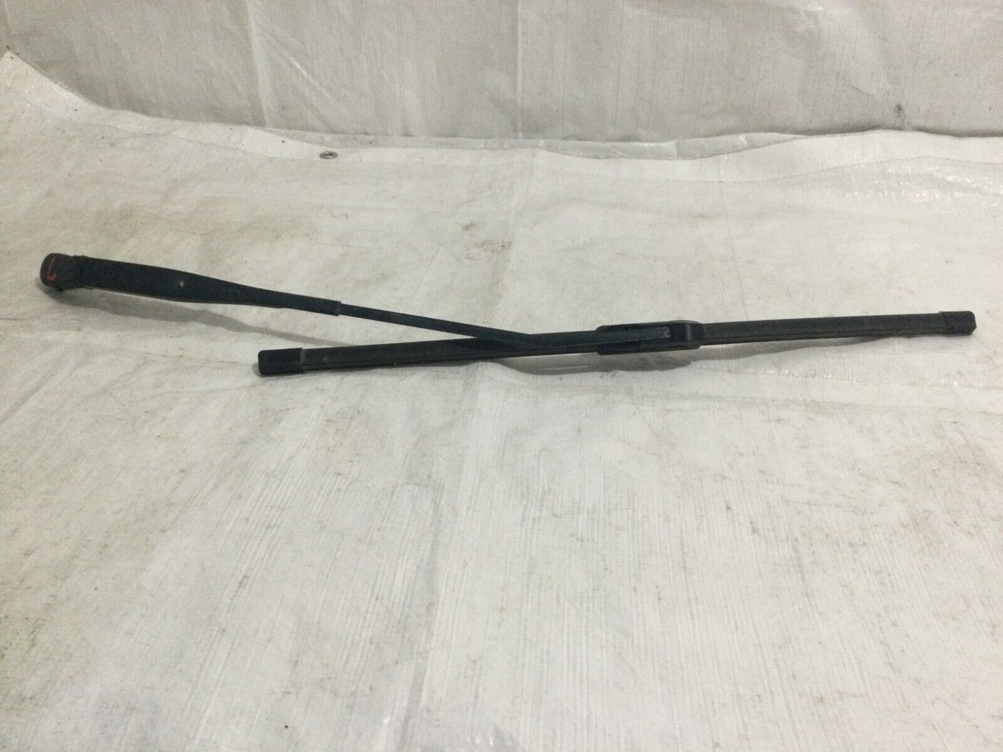 2006-2008 Dodge Ram 1500 Wiper Arm Left Side OEM LH 55077133AC
