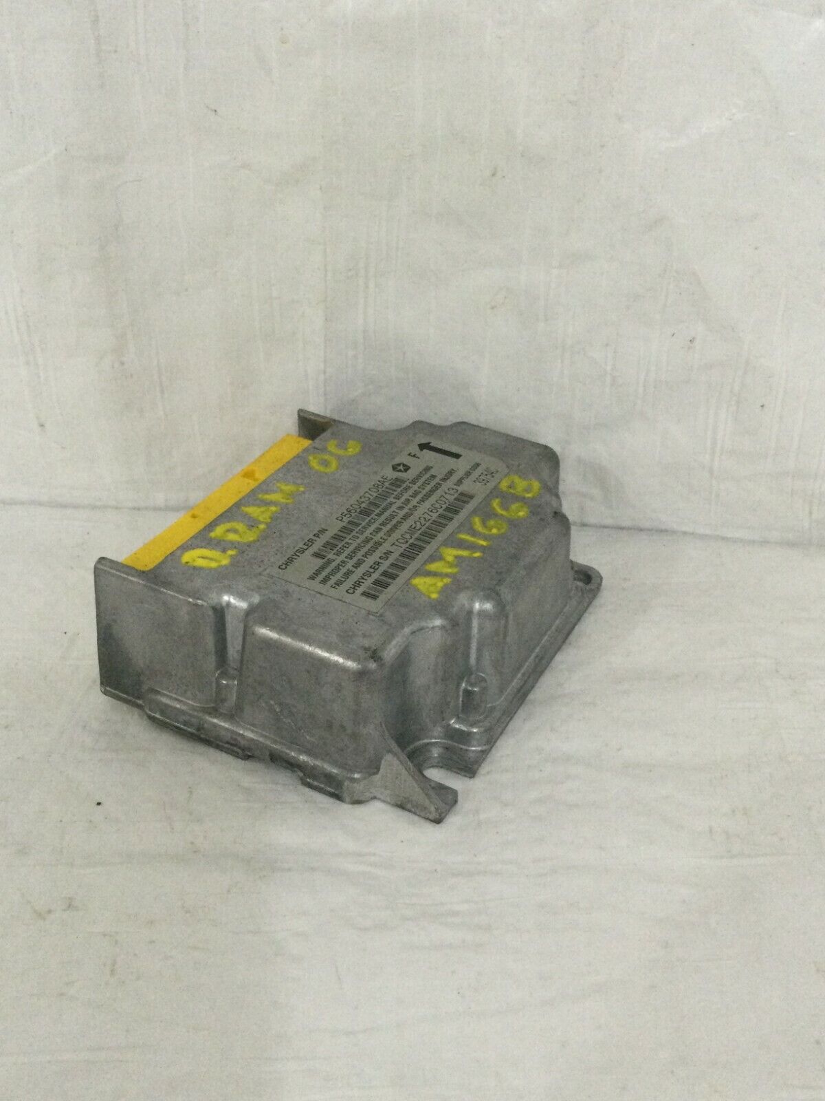 2007 Dodge Ram 3500 OEM SRS Control Module 56043708AE