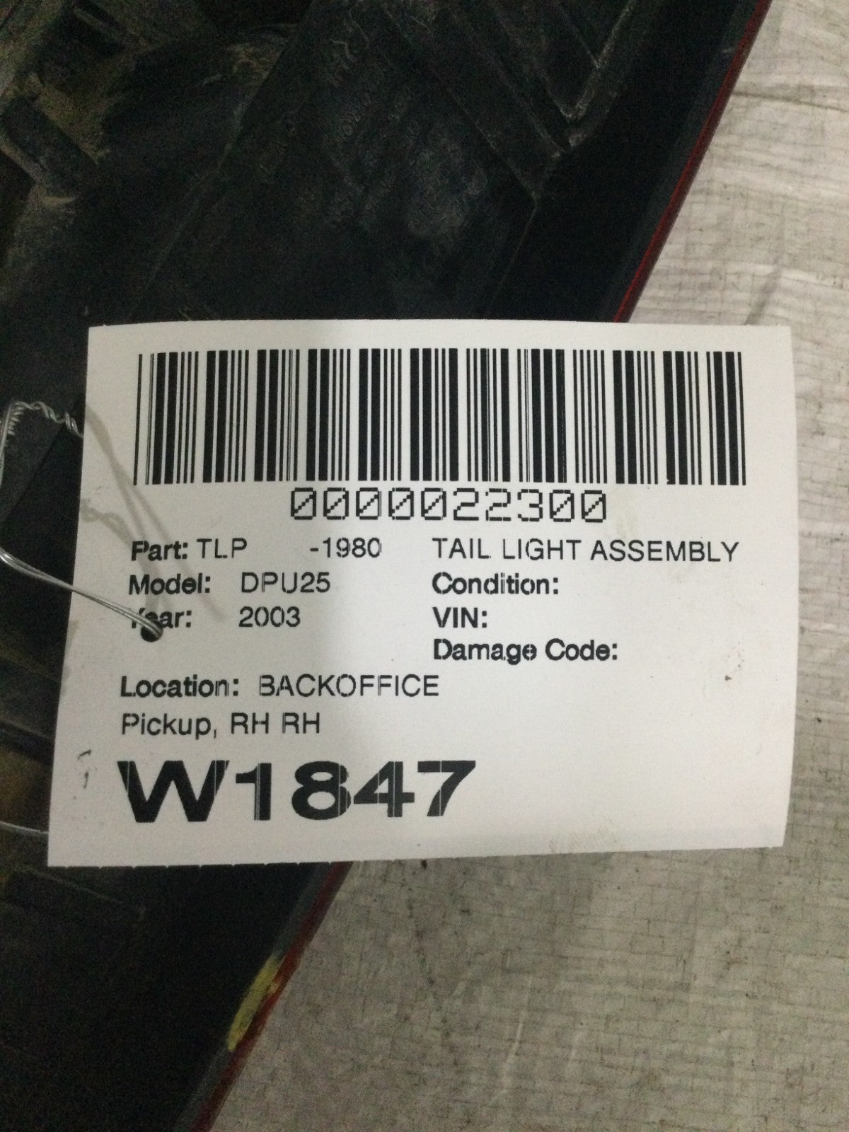 2003 Dodge Ram 2500 Passenger Side Tail Light OEM 55077116 MARKED DAMAGE