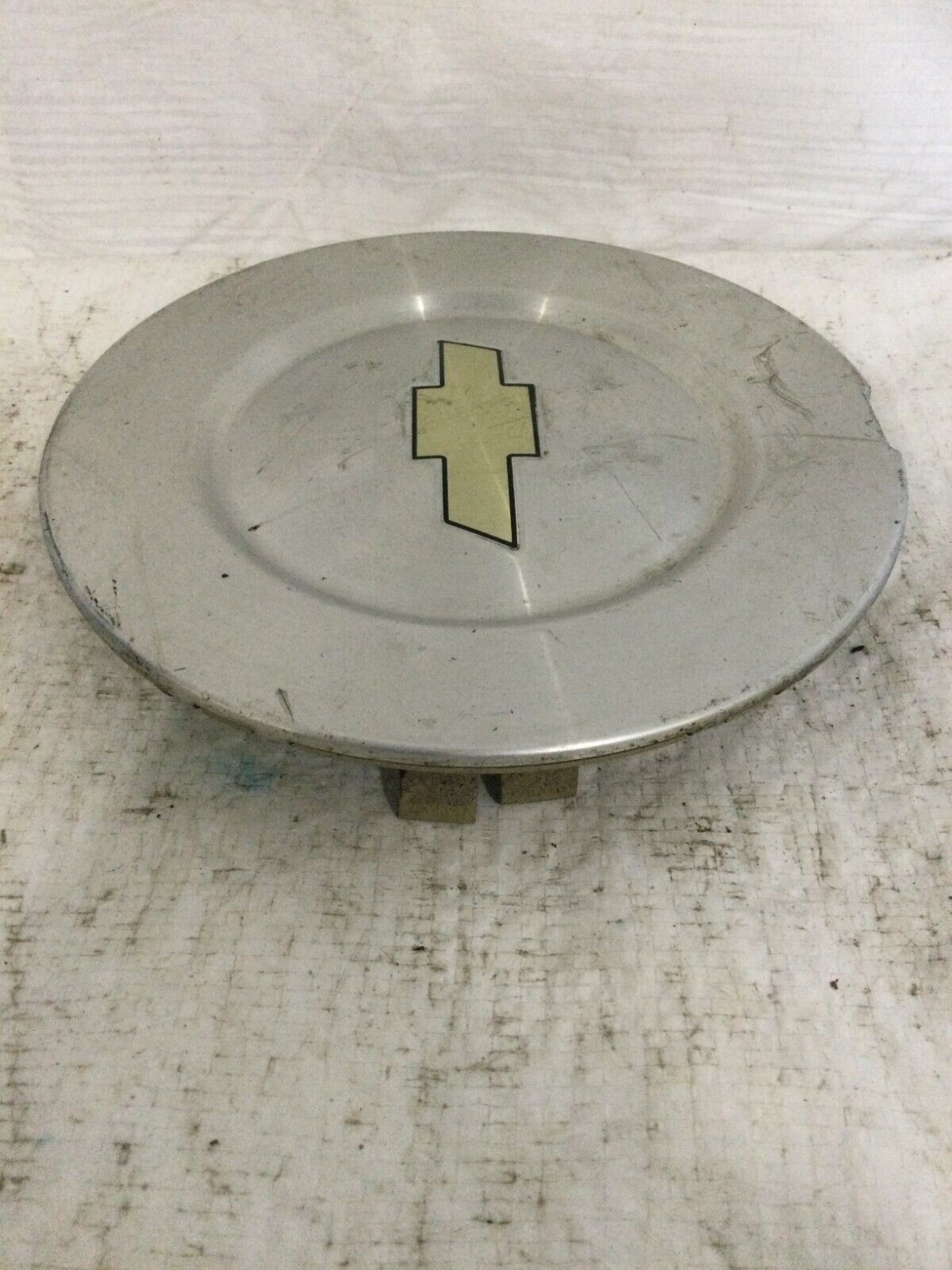 2004-2009 Chevy Trailblazer Wheel Center Cap 9595108 OEM