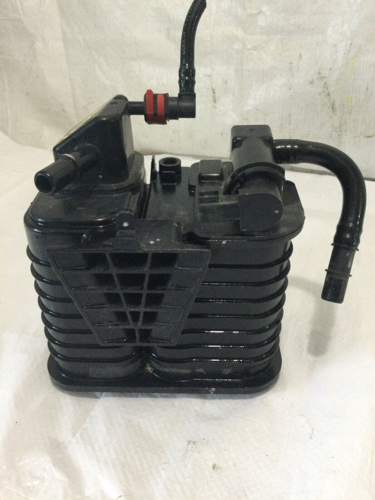 2016-2017 Chevrolet Cruze Fuel Evaporator Emission Canister 13372197 OEM