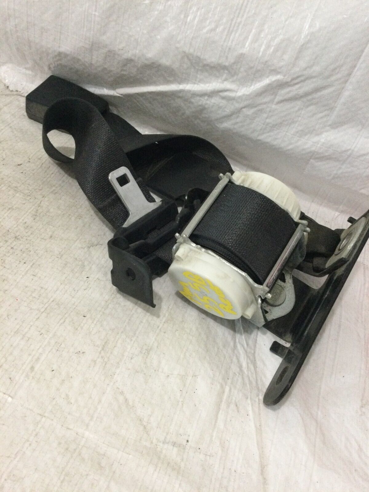 2017 Dodge Ram 1500 Rear Right  Middle Seat Belt OEM