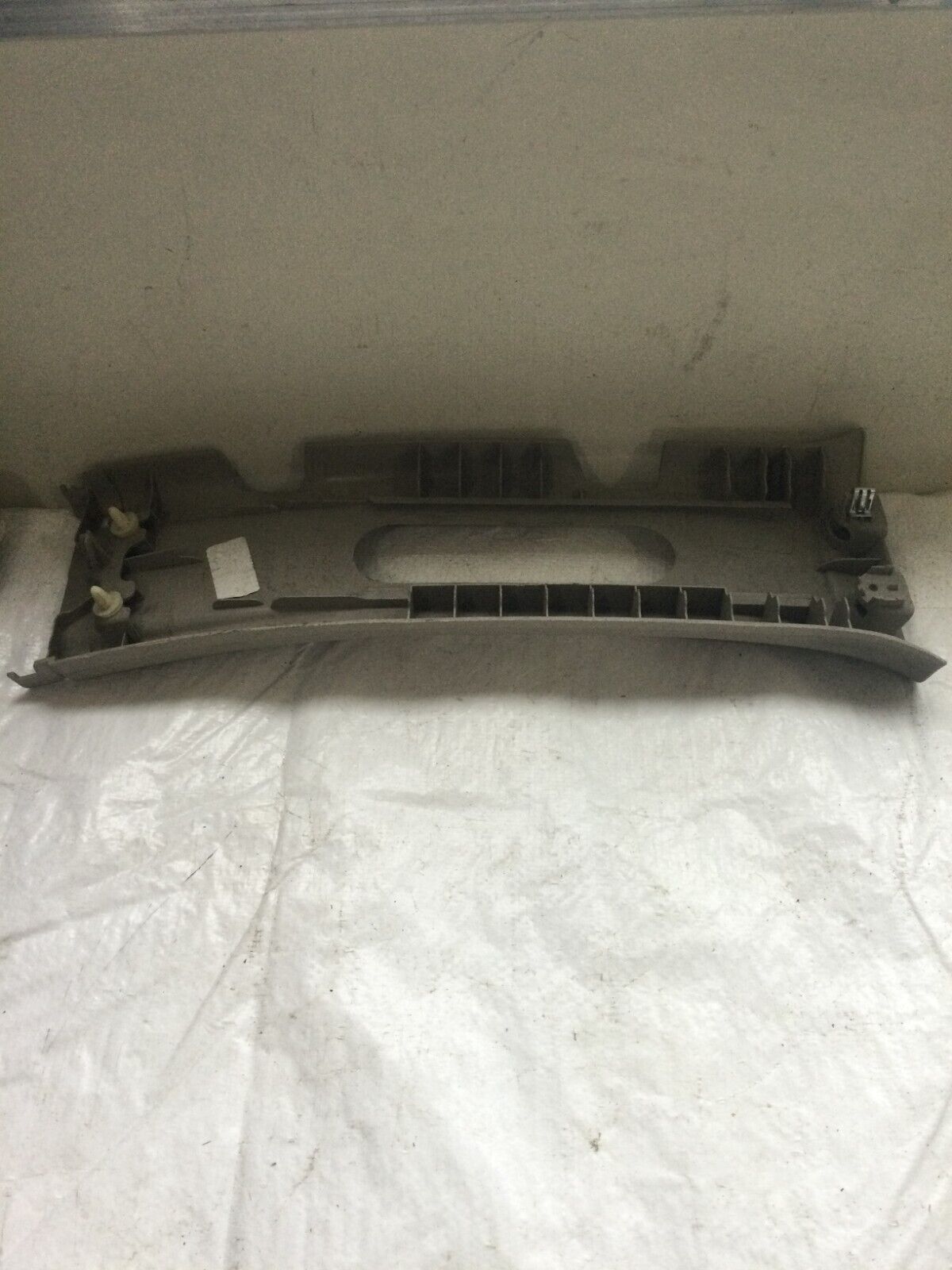 2007 Chevrolet Silverado 1500 Right Side A Pillar Trim OEM 15853990