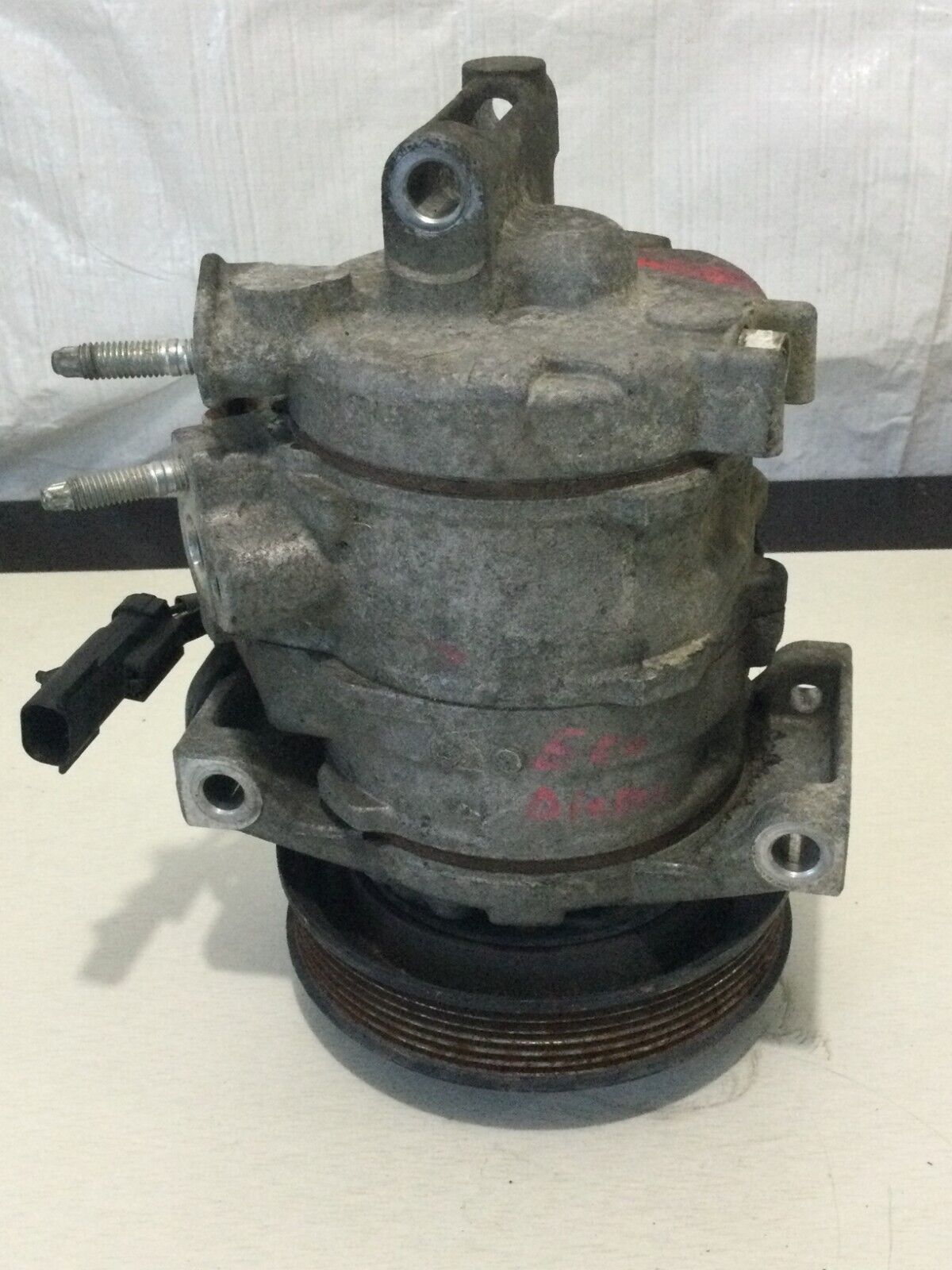 2017 Dodge Ram 1500 A/C Compressor 3.0L OEM 68202995AA
