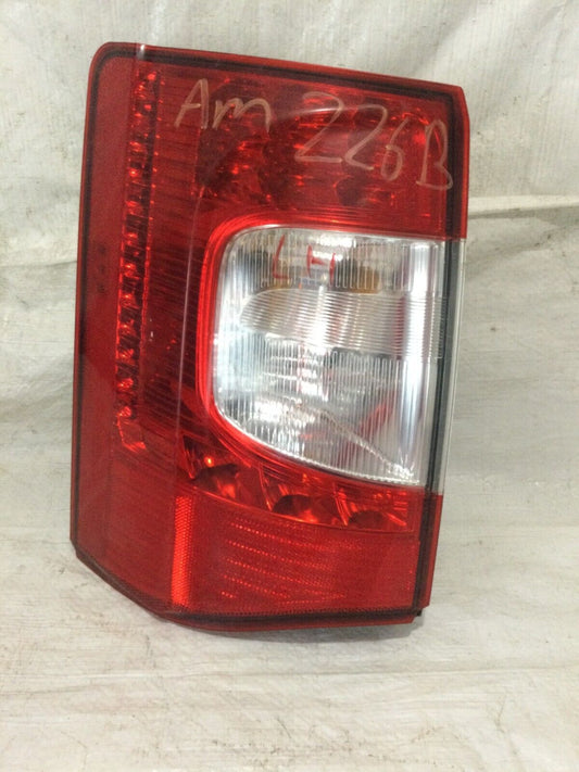 2015 Chrysler Town & Country  Left Driver Side Tail Light Lamp Assembly OEM
