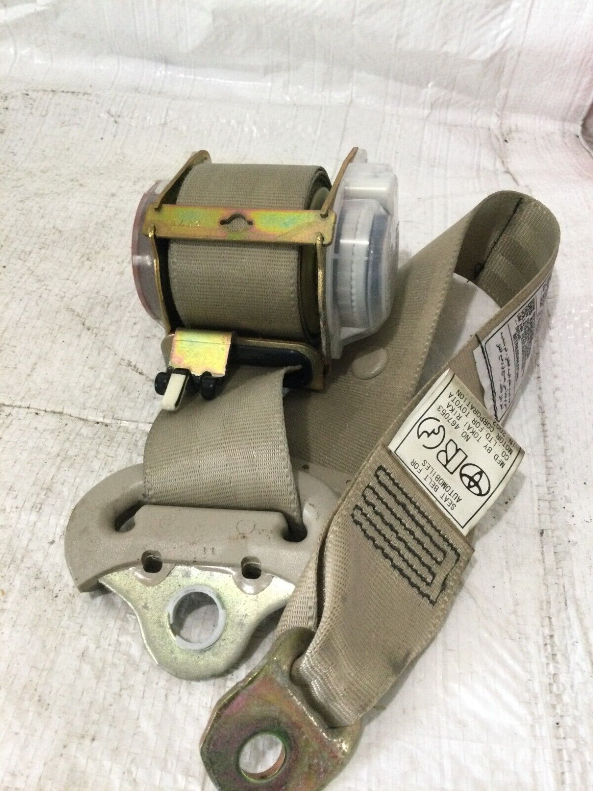 2003 Toyota Highlander Rear Left Driver Side Seat Belt OEM