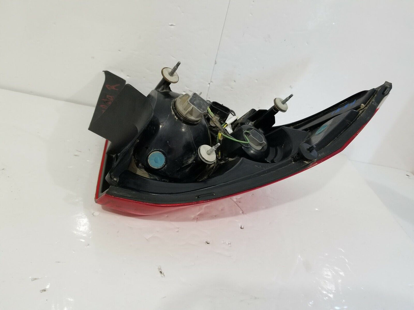 2006-2013 Chevy Impala RH Passengers Side Rear Tail Light Brake Lamp OEM 