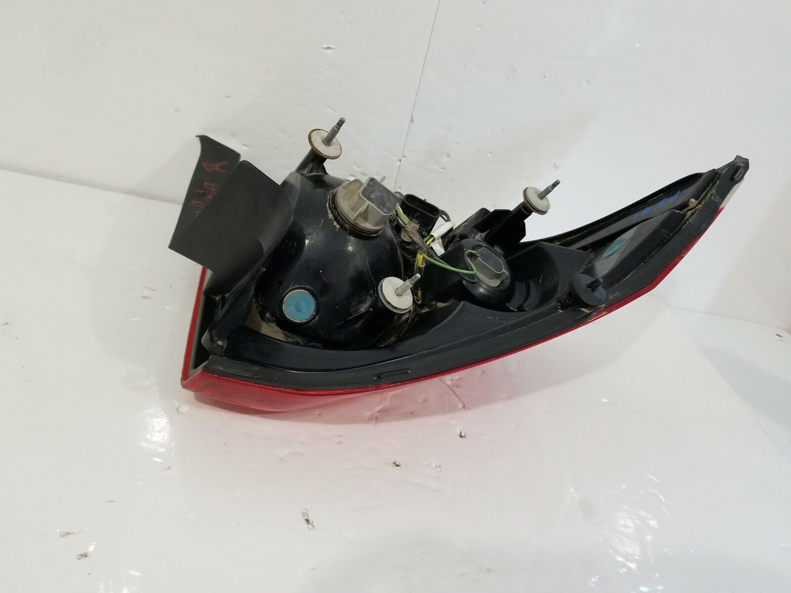 2006-2013 Chevy Impala RH Passengers Side Rear Tail Light Brake Lamp OEM 