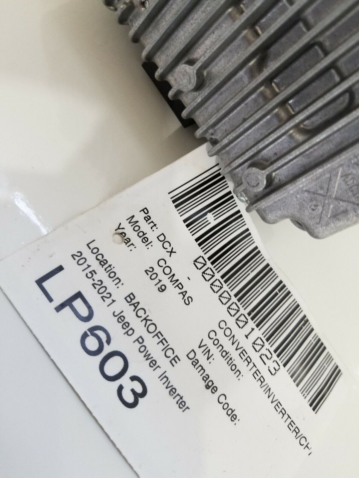 2019 Jeep Compass Power Inverter Module 68202292AA OEM 