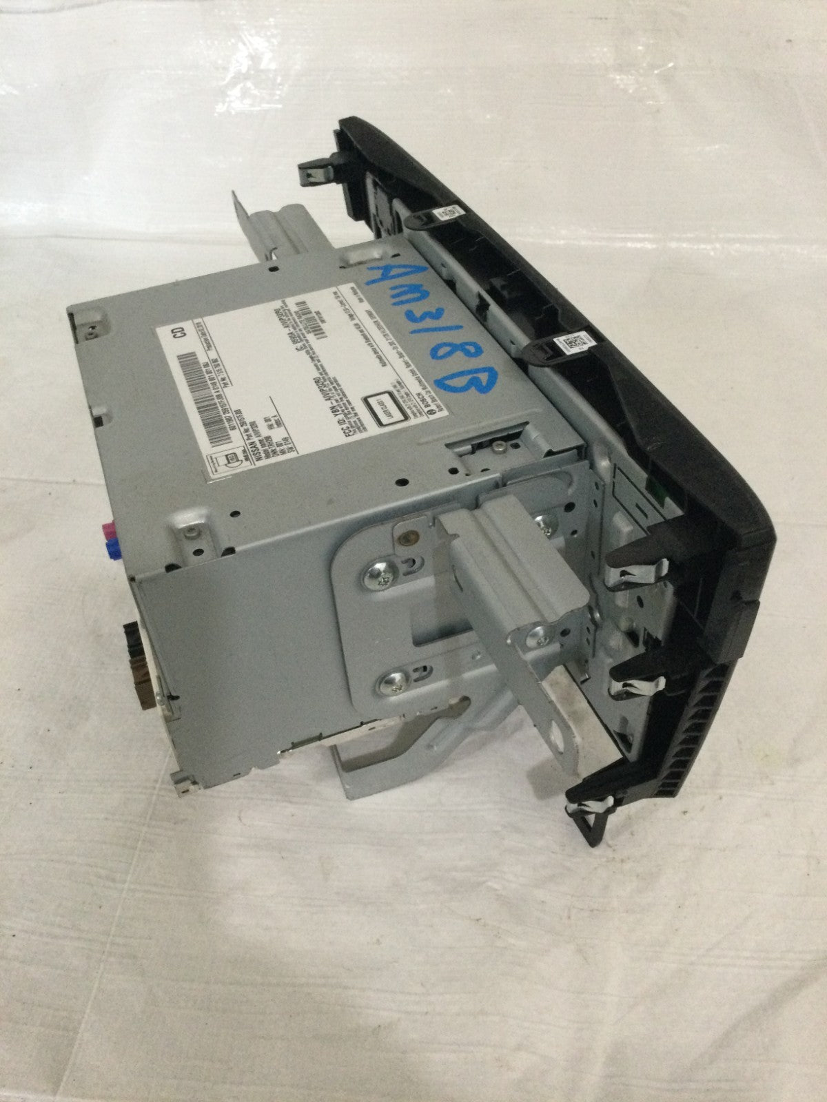 2018-2020 Nissan Rogue AM FM CD Radio Receiver OEM