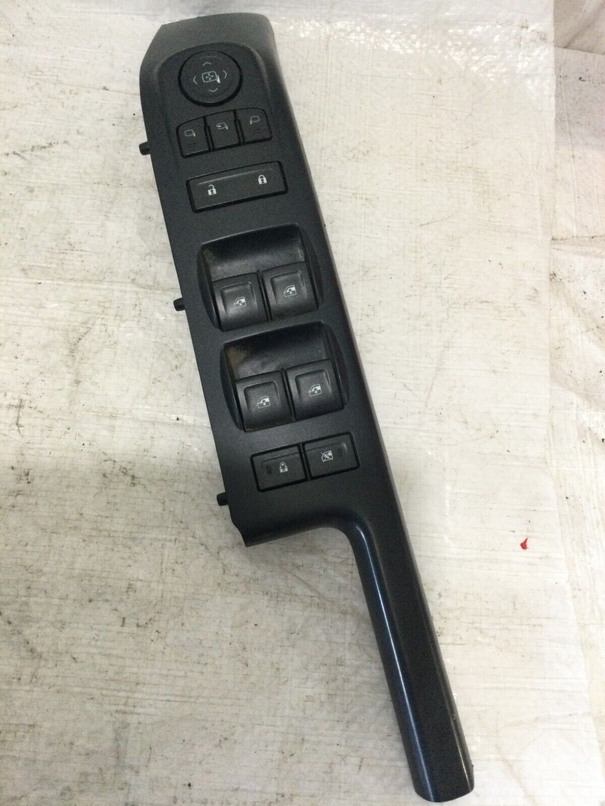 2018 Chevrolet Silverado 1500 Front  Left Driver Side Power Window Switch OEM