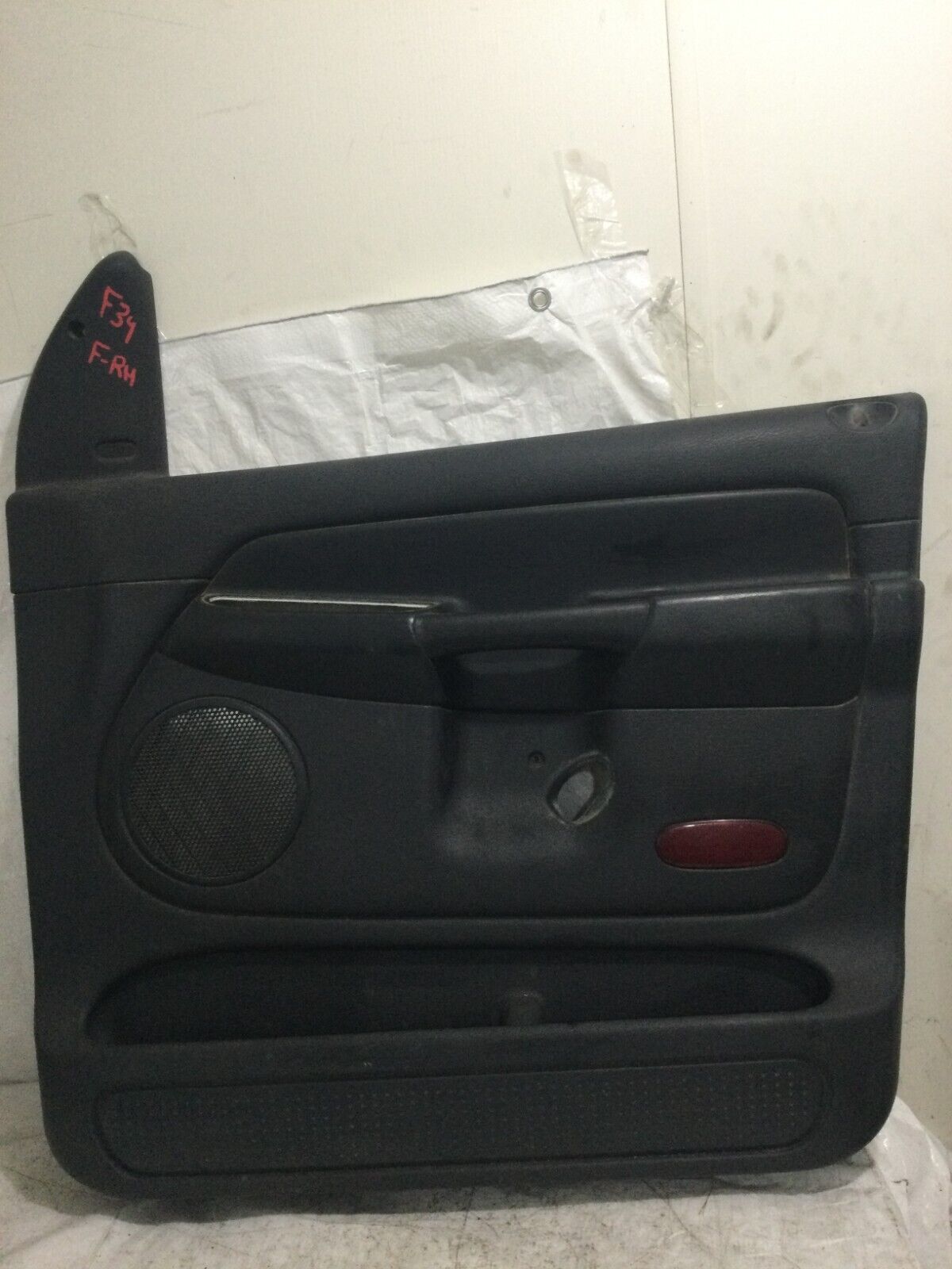 2002-2005 Dodge Ram 1500 Crew Cab Front Right Passenger Door Trim Panel OEM