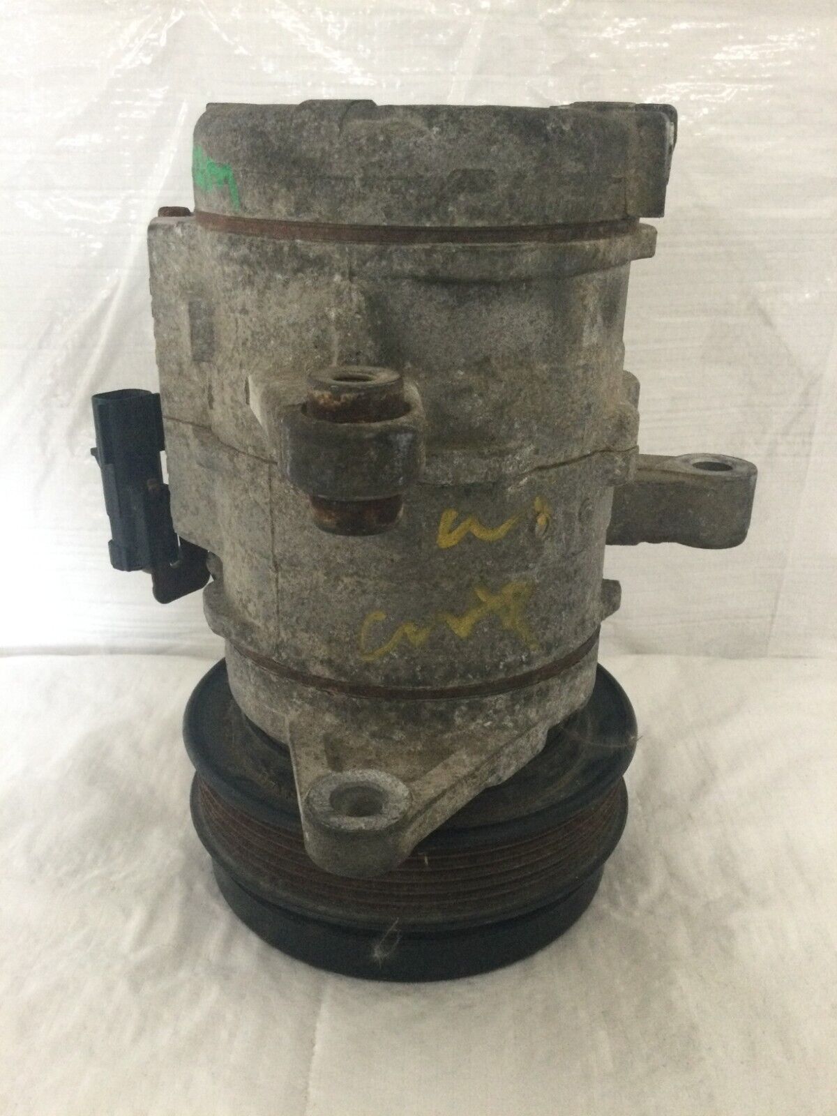2007 Dodge Ram 1500 A/C Compressor OEM 4.7L  55056444AC