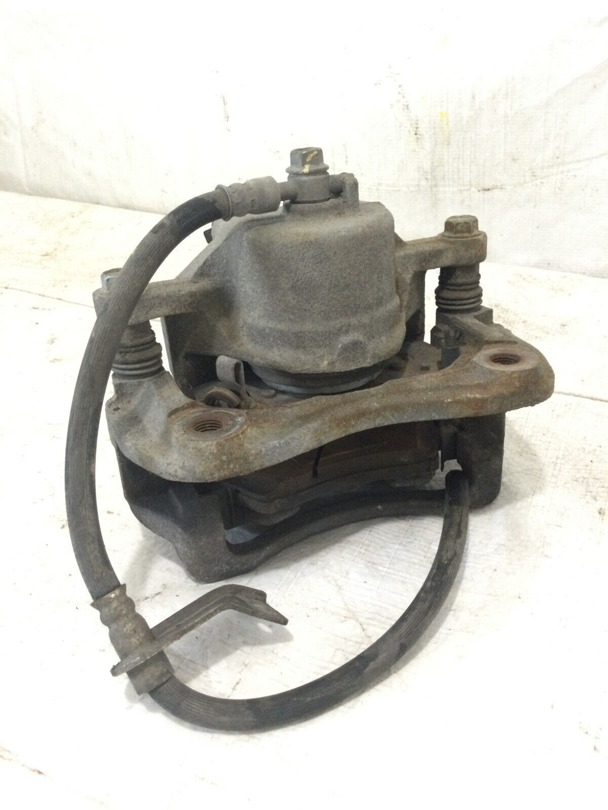 2017 Hyundai Elantra Sedan Left Front Brake Caliper Korea Built OEM