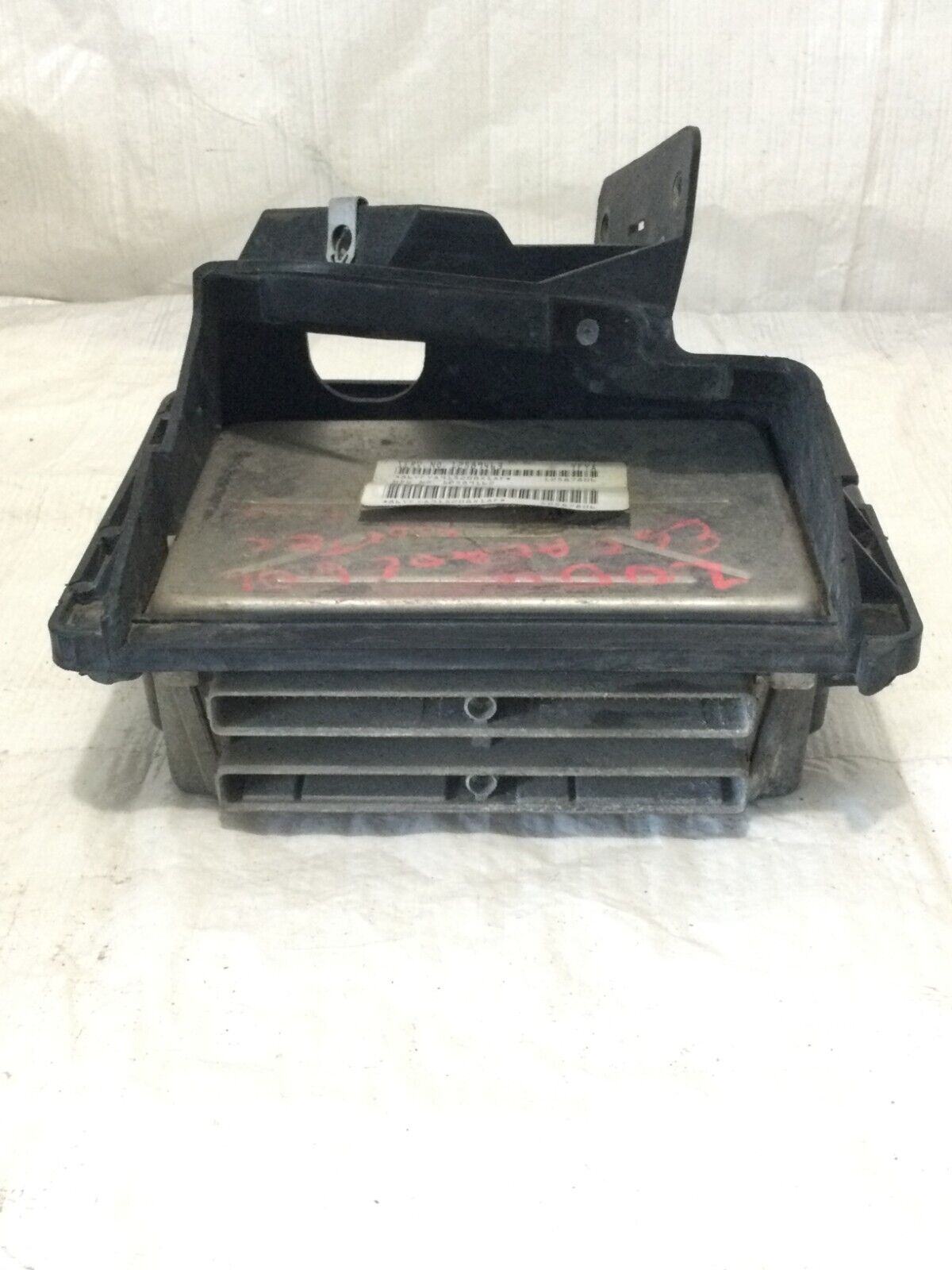 2005 Cadillac Escalade Engine Control Module Computer ECU ECM 12589162 OEM