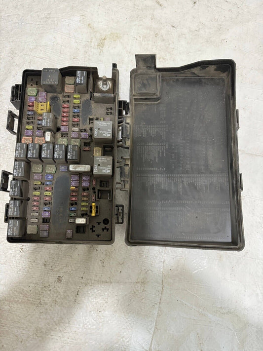 2013 Dodge Ram 5500 Engine Fuse Box 68137438AC OEM