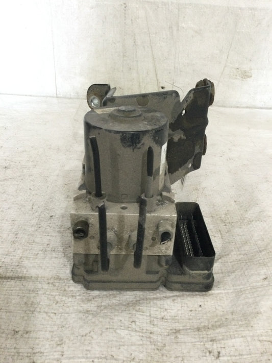 2013 Dodge Ram 1500 ABS Anti-Lock Brake Pump OEM 68207201AC