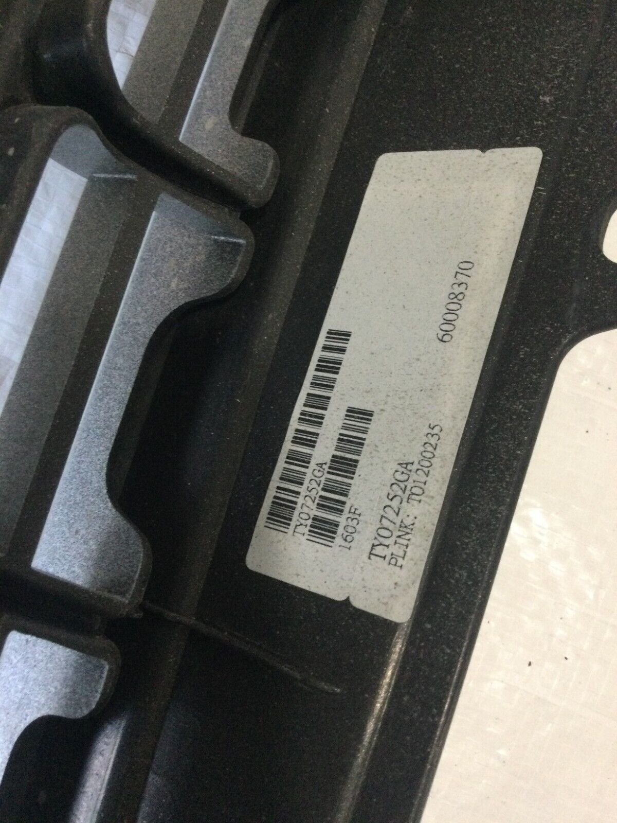 2001-2003 Toyota Highlander Front Grille Grill OEM