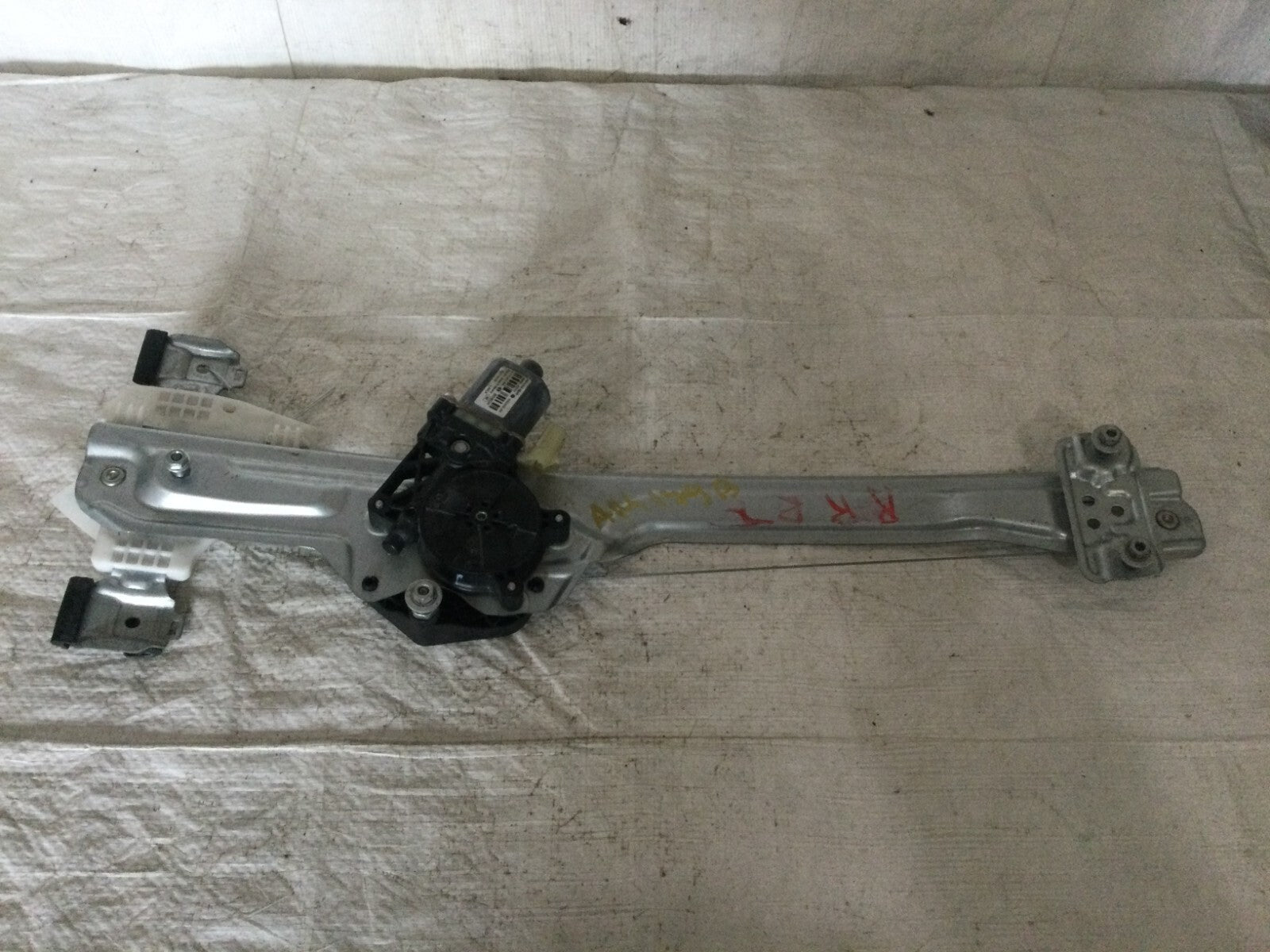2017 Sierra Denali 1500 Rear Right Window Regulator Motor OEM