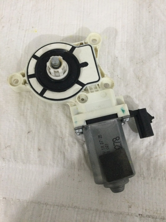 2014 Dodge Ram 1500 Front Right Power Window Motor OEM