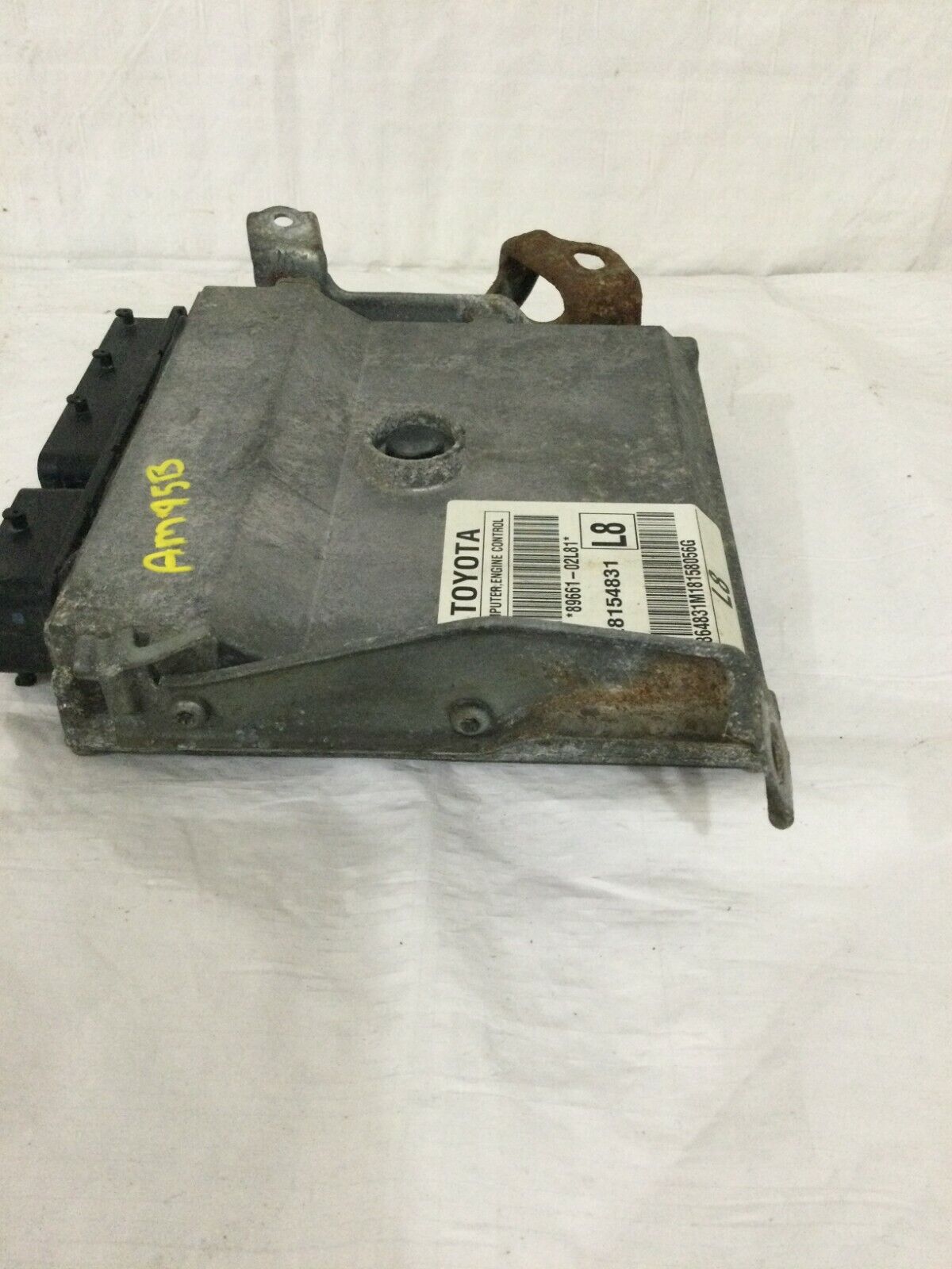 Engine Computer 2009 Toyota Matrix 89661-02L81 1.8L 4SPD ECM