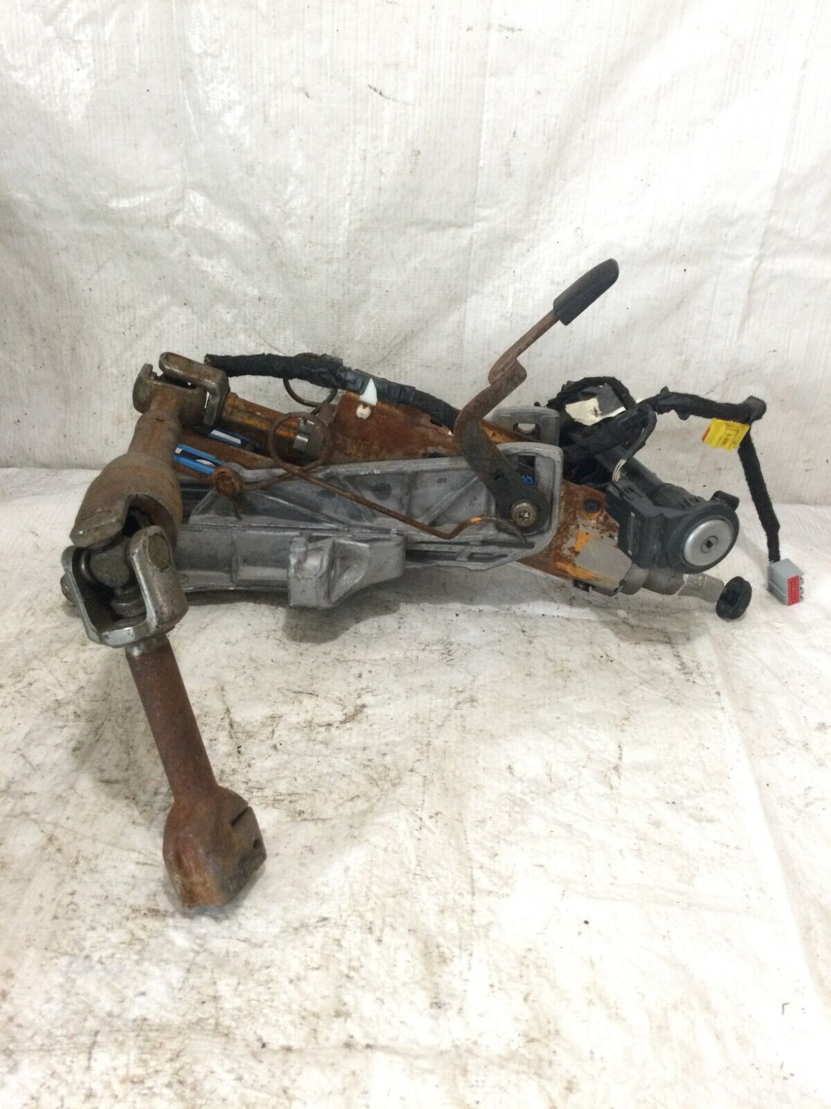 2017-2019 Ford Escape Steering Column Assembly OEM