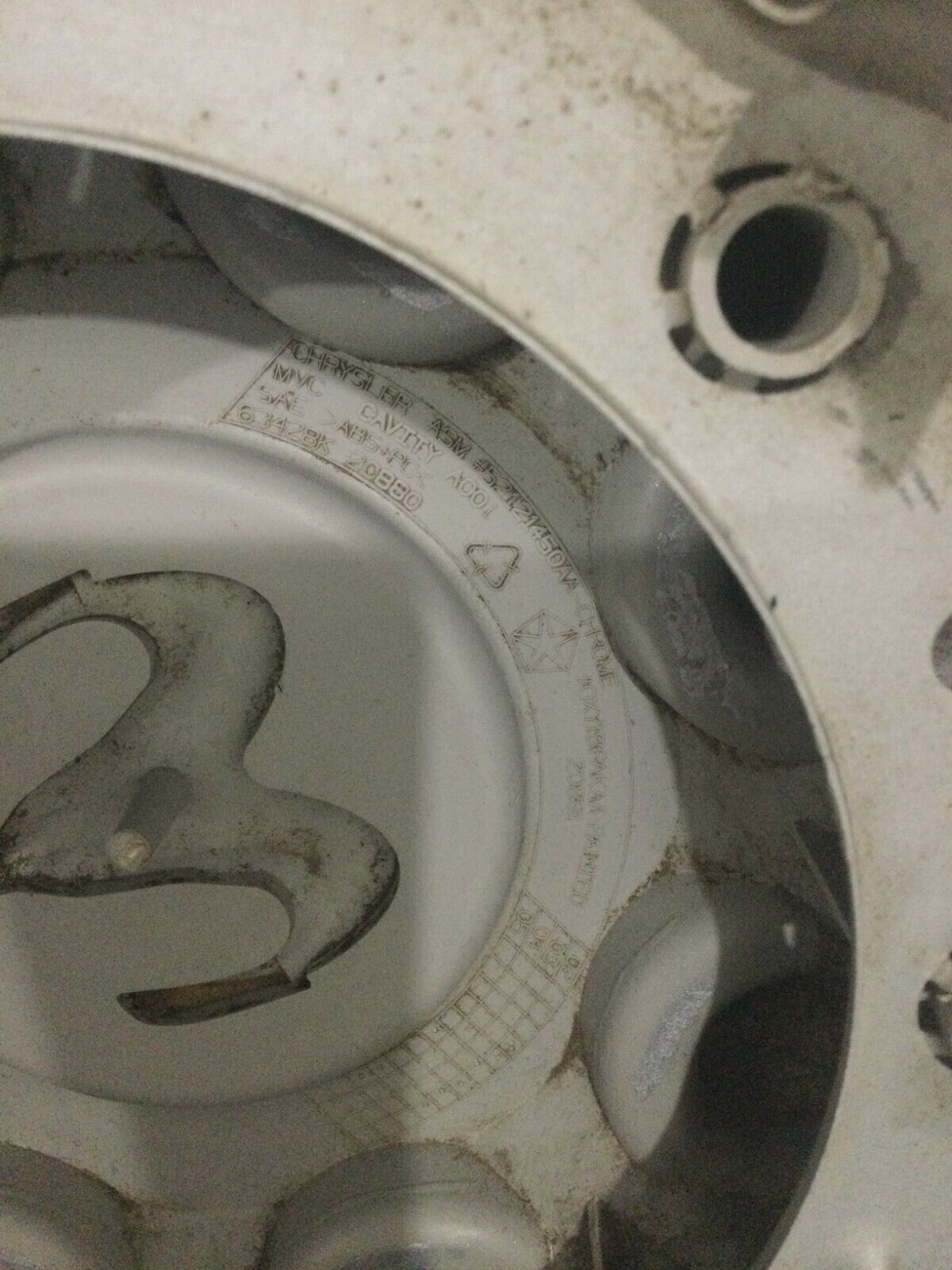 Chrome 8 Lug Dodge Ram 1500 2500 3500 Wheel Center Cap 17" 52121450AA Hubcap