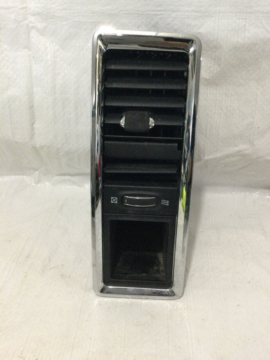 2014 RAM 1500 Right Side AC Heater Vent 1WA65DX9AC OEM