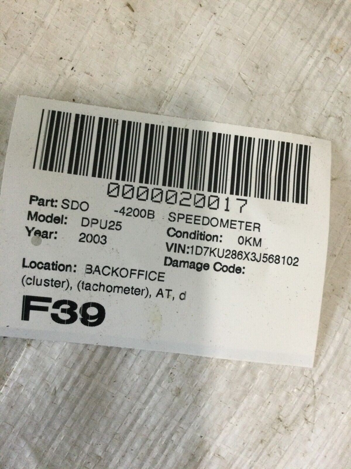 2003 Dodge Ram 2500   Speedometer Instrument Cluster Tachometer 05172048AE OEM