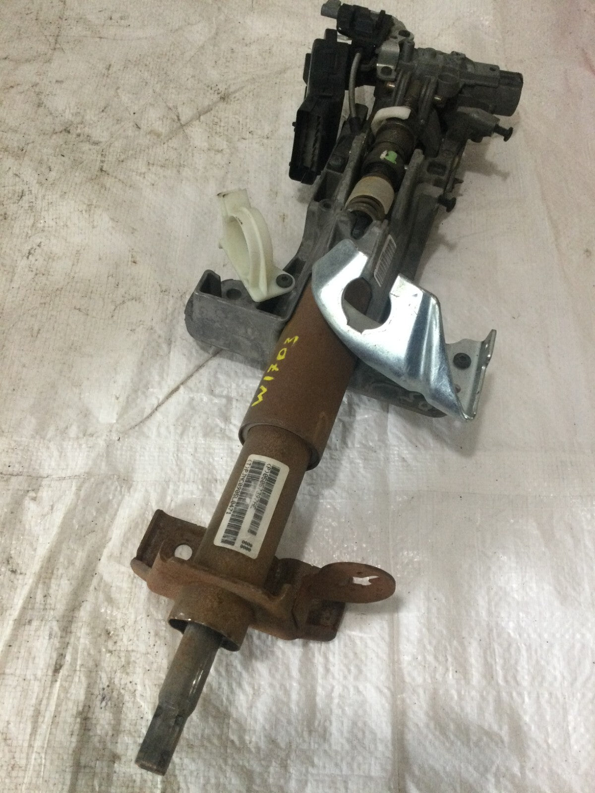 2004-2005 Dodge Ram 2500 Steering Column Assembly 05057397AE OEM