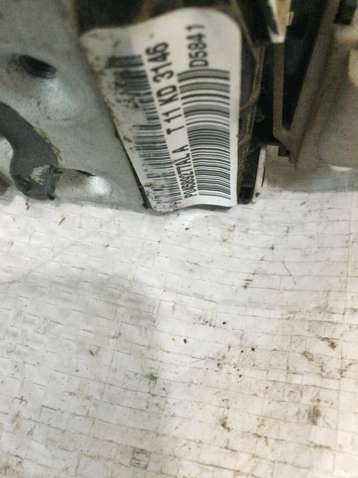2017 Jeep Wrangler Driver Left Front Door Latch Power Lock OEM