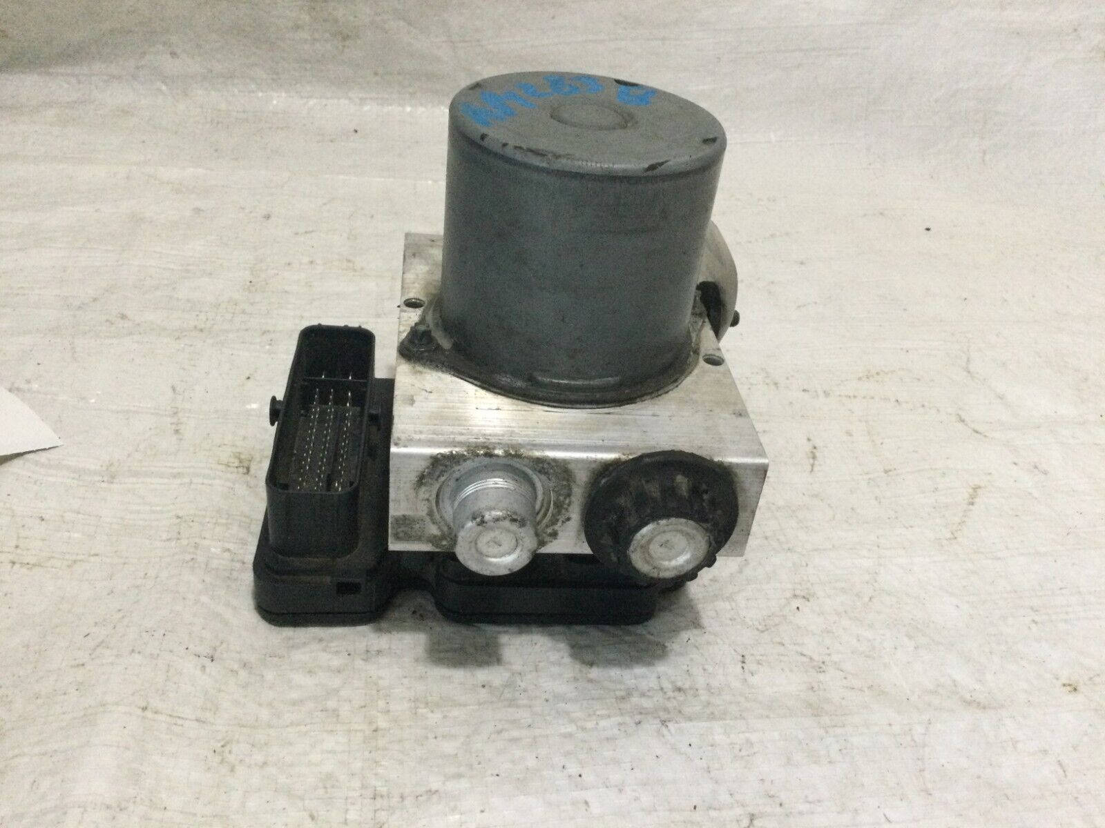 2019 Ford F150 F-150 ABS Pump Anti Lock Brake Module 2018-2020 KL34-2B373-AD