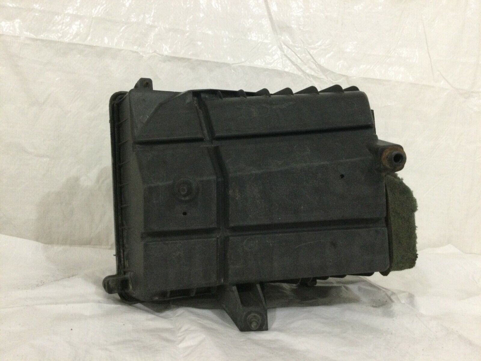 2006 Chevrolet Silverado Tahoe Air Cleaner Assembly 15279284 OEM