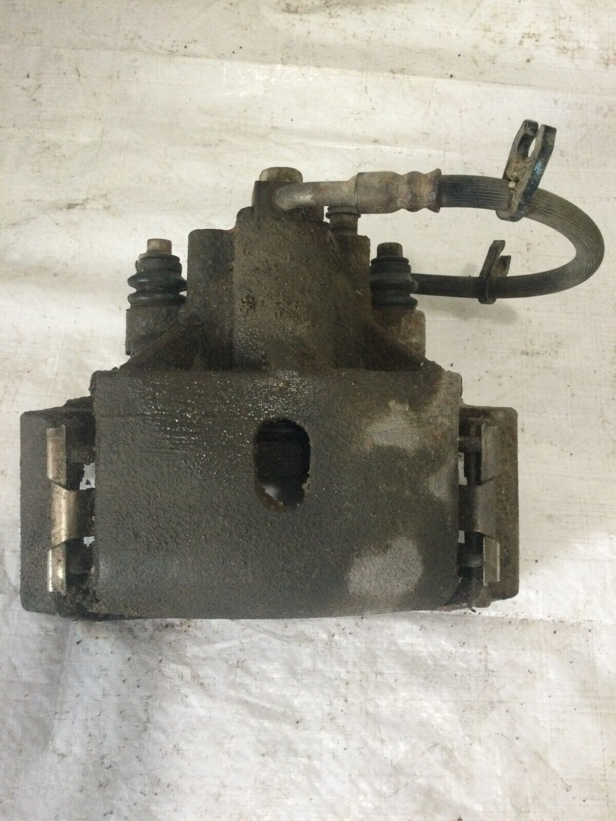 2004 - 2006 Dodge  Ram 1500 Rear Right  Brake  Caliper OEM